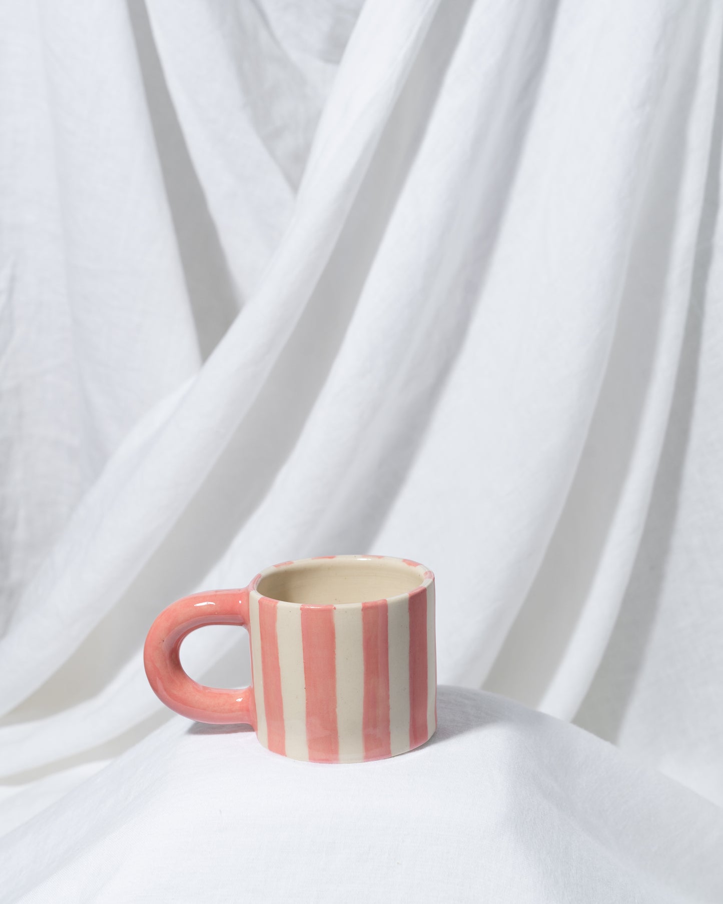 Moody Flower Mug (pink)